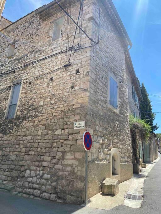 Maison De Village Pernes-les-Fontaines Buitenkant foto